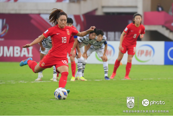 中国女足3中国女足3-2逆转韩国女足  时隔16年再夺亚洲杯冠军249.png