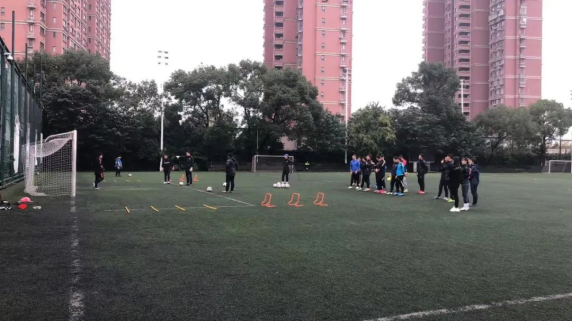 11.07 2021年上海足协第一期青少年守门员教练专题培训班开班193.png